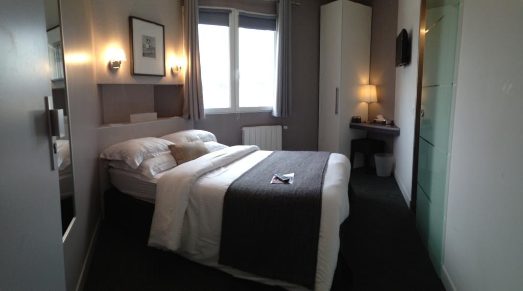 Hotel Le Bel'M Vaux-sur-Mer Room photo